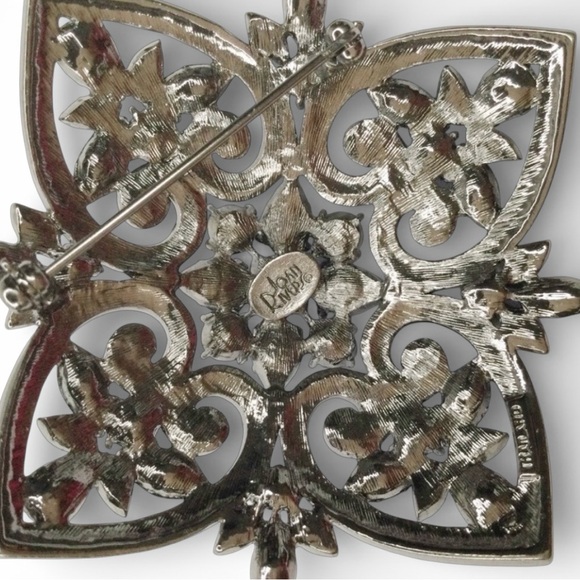 Vtg JOAN RIVERS Maltese Cross Brooch Rich Blues & AB Rhinestones Signed Thailand - Picture 11 of 14